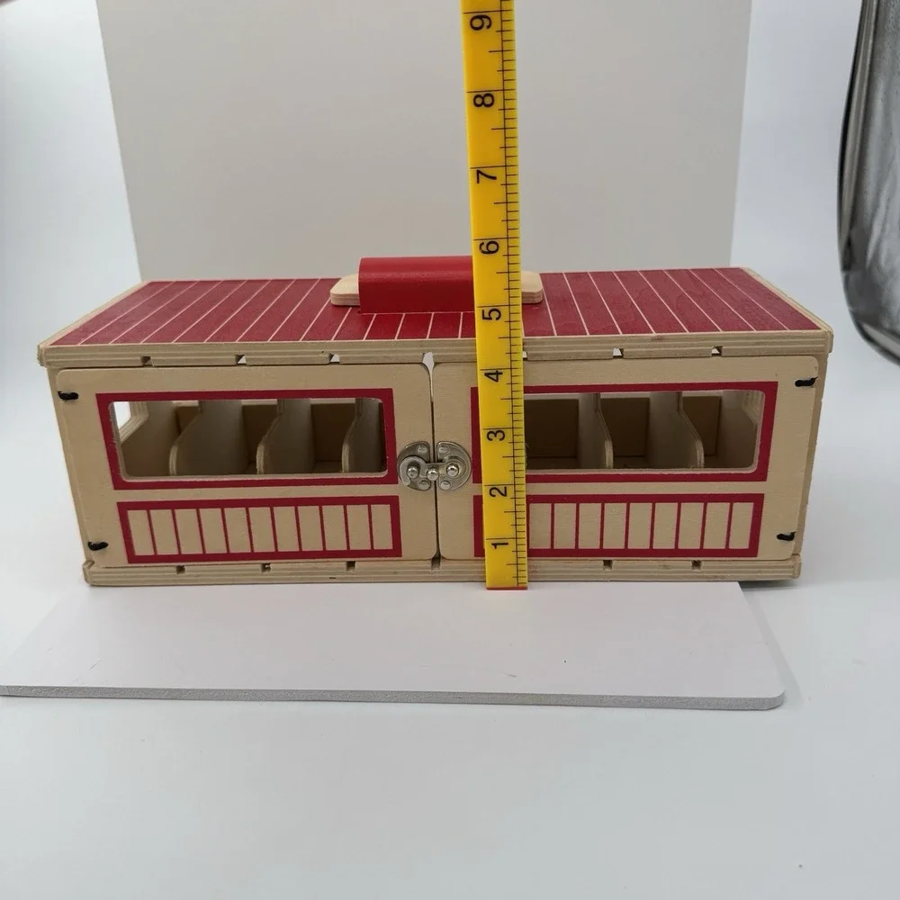 Melissa & Doug Take Along Show‎ Horse Stable Set Wood Barn Horses Play Set